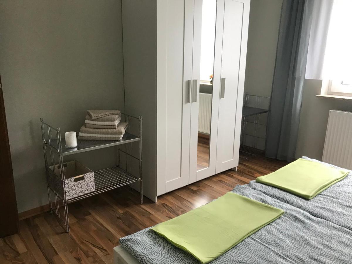 Ferienwohnung Von Paris ペータースベルク エクステリア 写真
