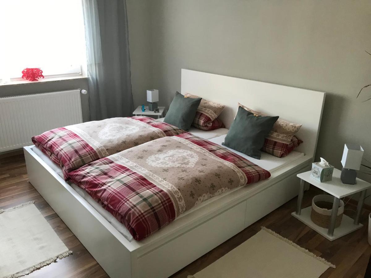 Ferienwohnung Von Paris ペータースベルク エクステリア 写真