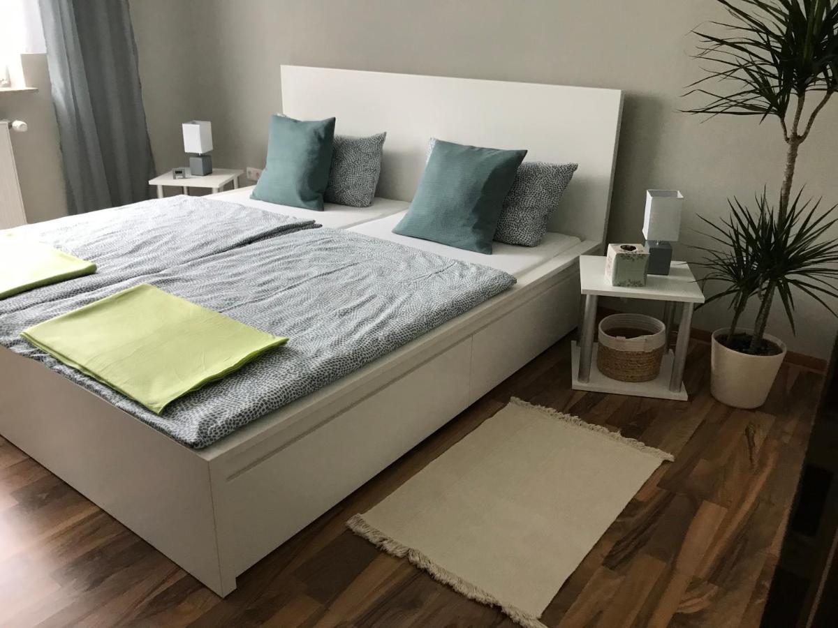 Ferienwohnung Von Paris ペータースベルク エクステリア 写真